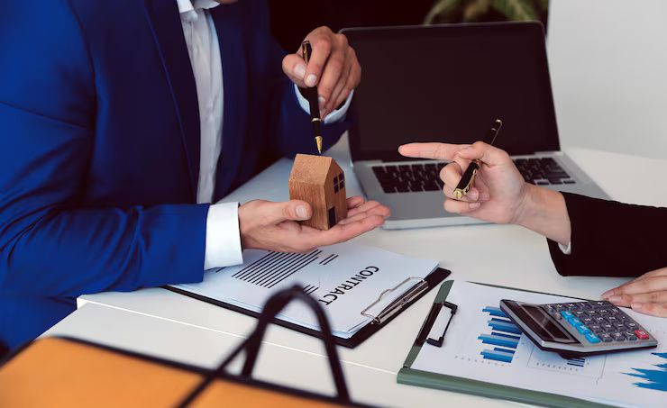 Commercial Leasing Basics Commercial Leasing Basics Guide: Types, Laws, Trends & Insights